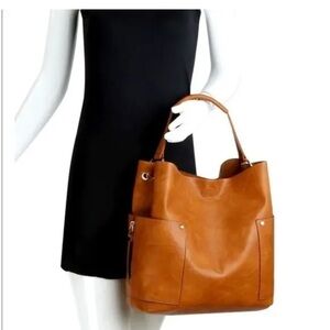 Cognac Faux Leather Bucket Handbag w/ Gold Tone Hardware EUC Spotless Interior